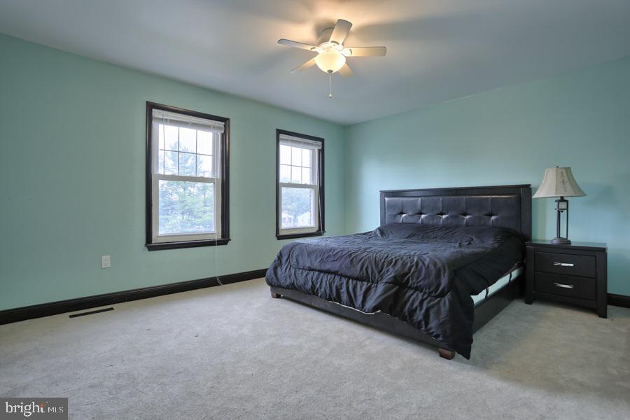 5449 Pond Road Harrisburg, PA 17111 - Photo 19 of 25 Gallery Image 19