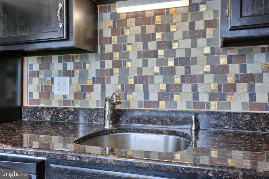 5449 Pond Road Harrisburg, PA 17111 - Photo 9 of 25 Gallery Image 9