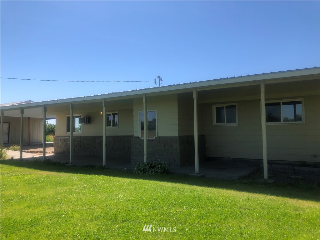 8 Michel Road Brewster, WA 98812 - Photo 2 of 21 Gallery Image 2