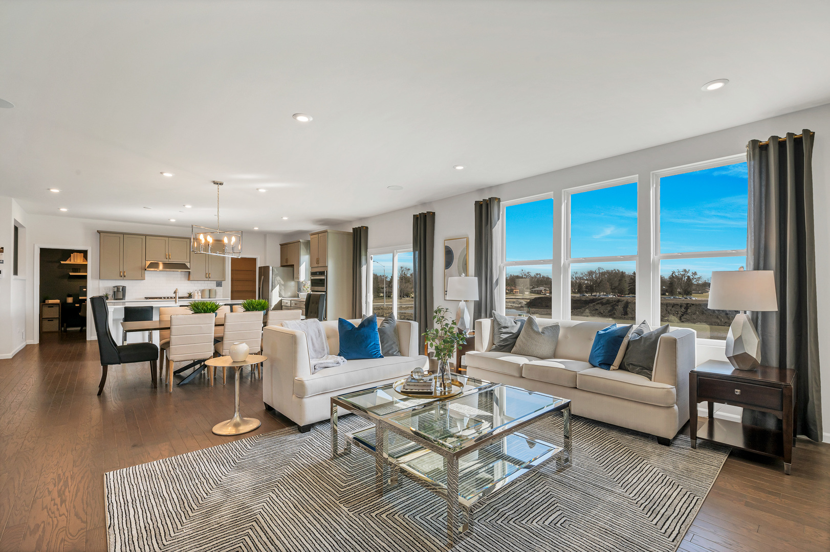 621 North Sullivan Street Addison, IL 60101 - Photo 8 of 22 a living room with furniture and a large window