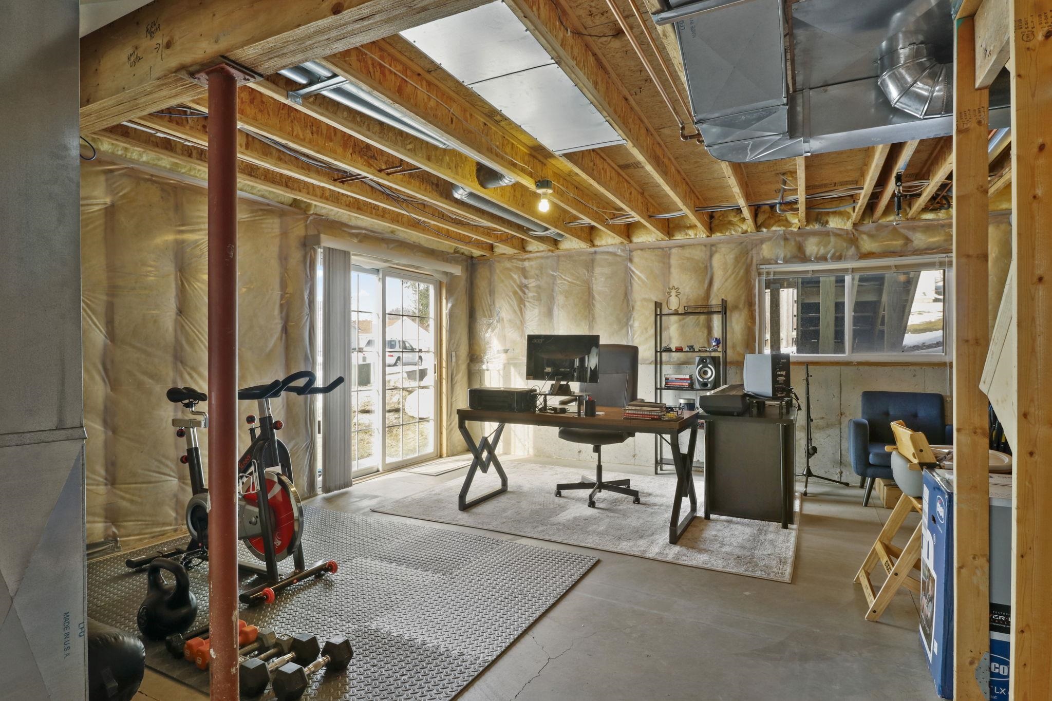 5121 Ridge Oak Drive Madison, WI 53704 - Photo 33 of 40