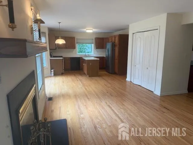 $769,900 | 1 Cranberry Court, Princeton, NJ 08540