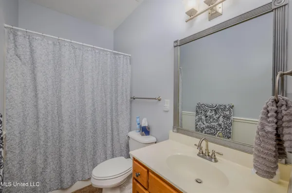 $359,500 | 2920 Keeley Cove, Southaven, MS 38671