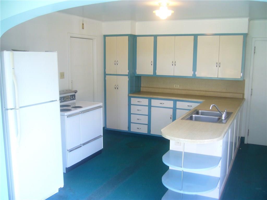2905 Brodhead Road Aliquippa, PA 15001 - Photo 4 of 14 Plenty of space in the kitchen with access to the HUGE dining room!