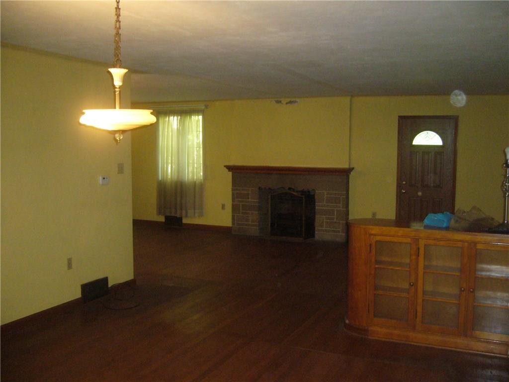 2905 Brodhead Road Aliquippa, PA 15001 - Photo 5 of 14 Dining Room adjacent to the living room!