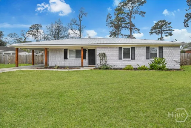 $3,000 | 1015 Reita Street, Savannah, GA 31410