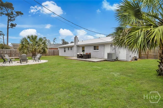 $3,000 | 1015 Reita Street, Savannah, GA 31410