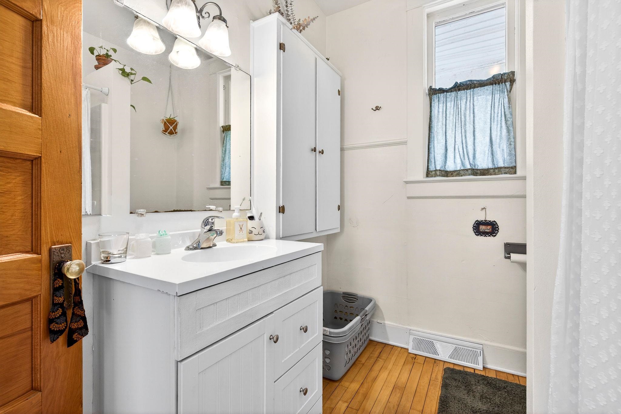 614 West 6th Street Appleton, WI 54911 - Photo 14 of 32