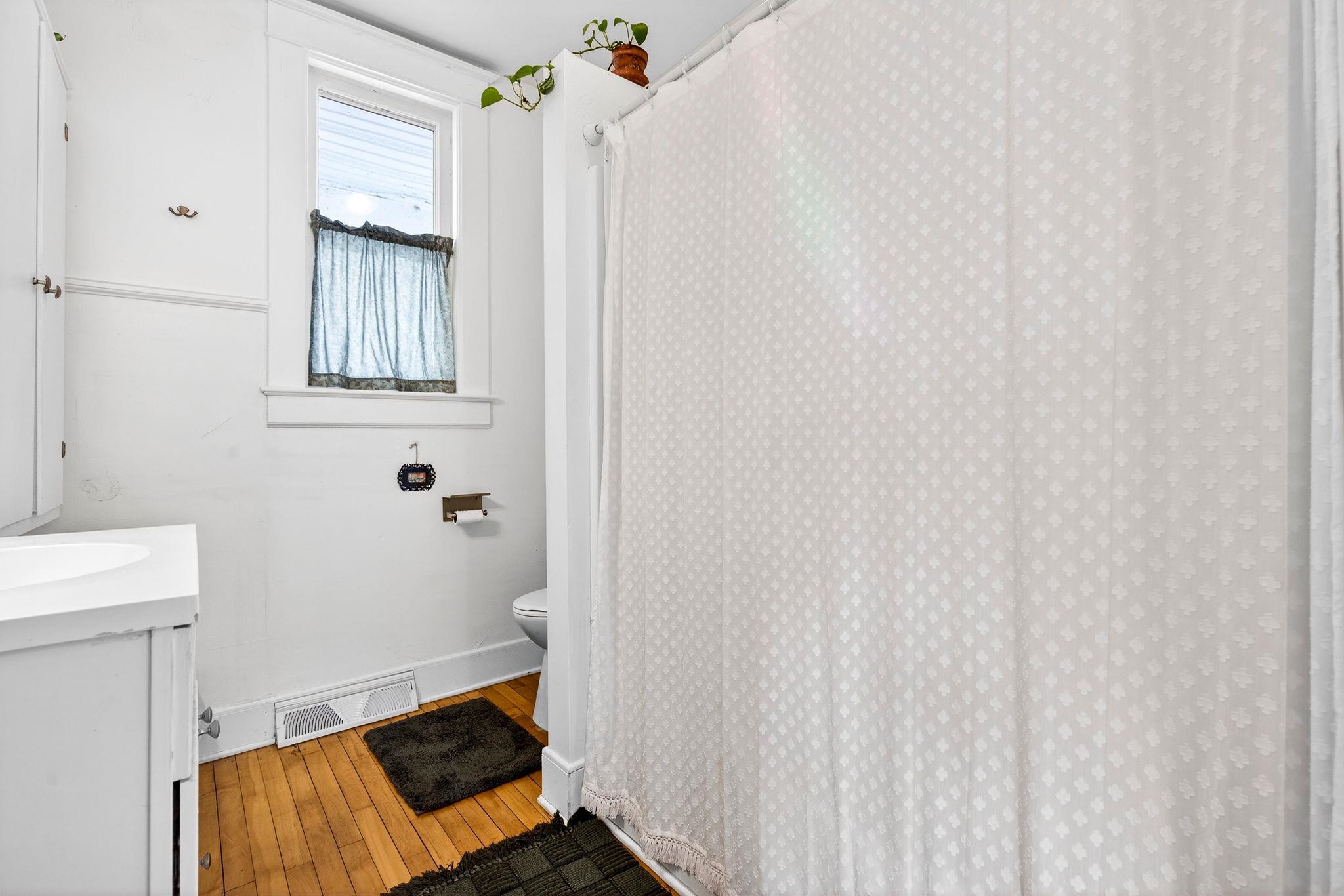 614 West 6th Street Appleton, WI 54911 - Photo 15 of 32