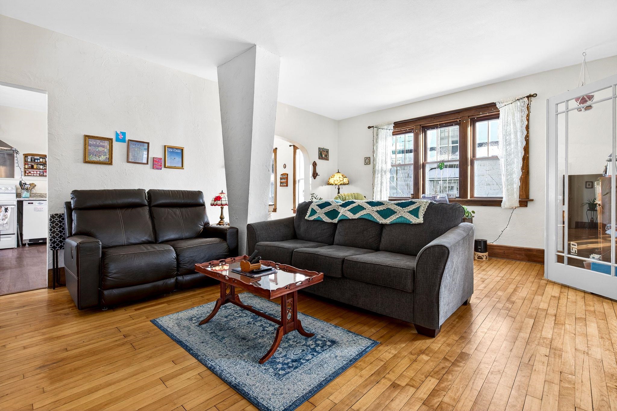 614 West 6th Street Appleton, WI 54911 - Photo 3 of 32