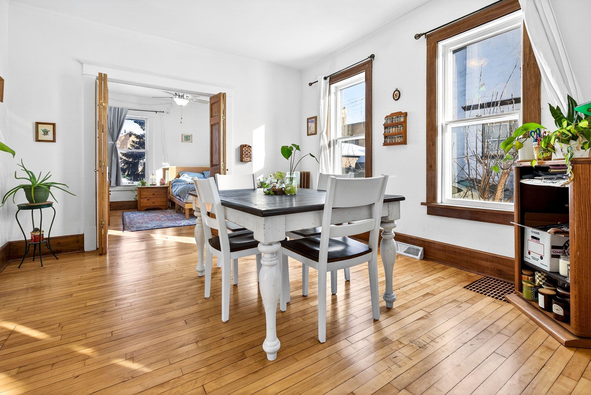 614 West 6th Street Appleton, WI 54911 - Photo 10 of 32