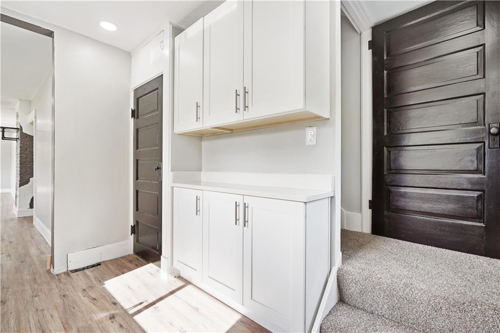 1750 Brodhead Road Coraopolis, PA 15108 - Photo 12 of 23