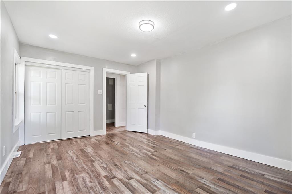 1750 Brodhead Road Coraopolis, PA 15108 - Photo 4 of 23