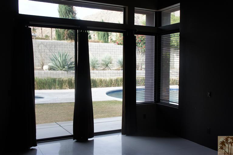 71299 Biskra Road Rancho Mirage, CA 92270 - Photo 9 of 10 a view of an entryway