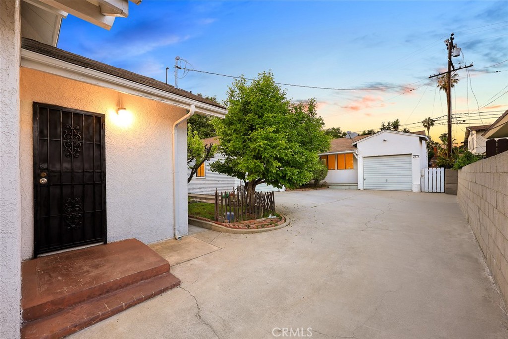 2517 Birch Street Alhambra, CA 91801 - Photo 21 of 57