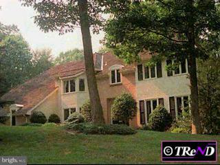 697 Strafford Circle Wayne, PA 19087 - Photo 1 of 1 Gallery Image 1