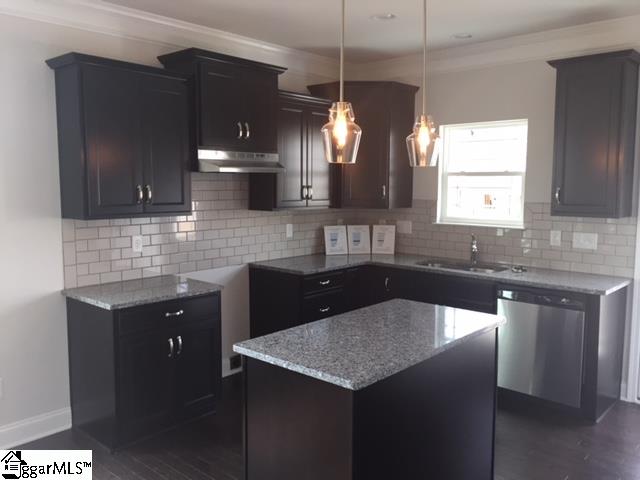 306 Carruth Street Simpsonville, SC 29680 - Photo 4 of 13 Gallery Image 4