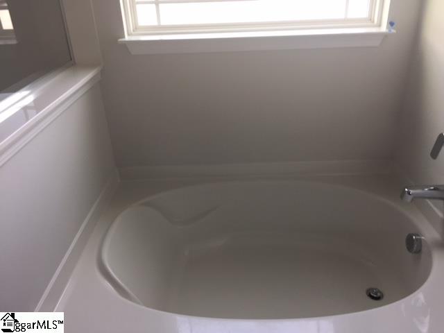 306 Carruth Street Simpsonville, SC 29680 - Photo 10 of 13 Gallery Image 10