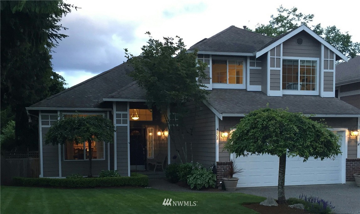 4808 151st Street Southwest Edmonds, WA 98026 - Photo 2 of 24 Gallery Image 2