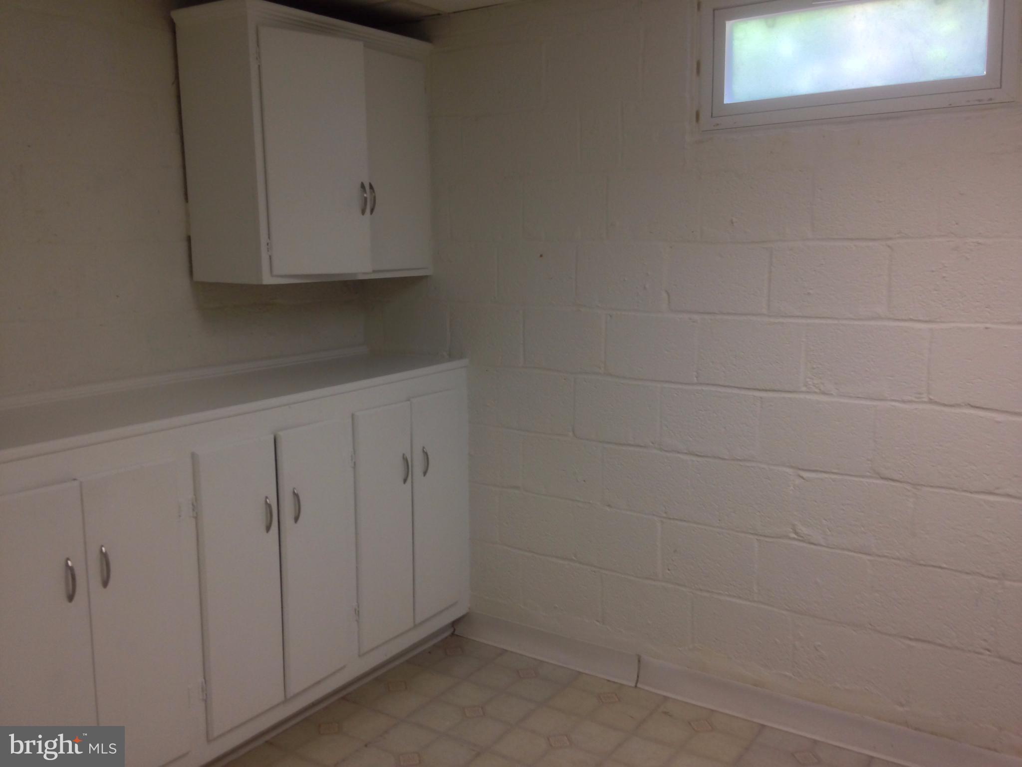 505 Stirling Road Silver Spring, MD 20901 - Photo 19 of 26 Workshop area - great DIY space