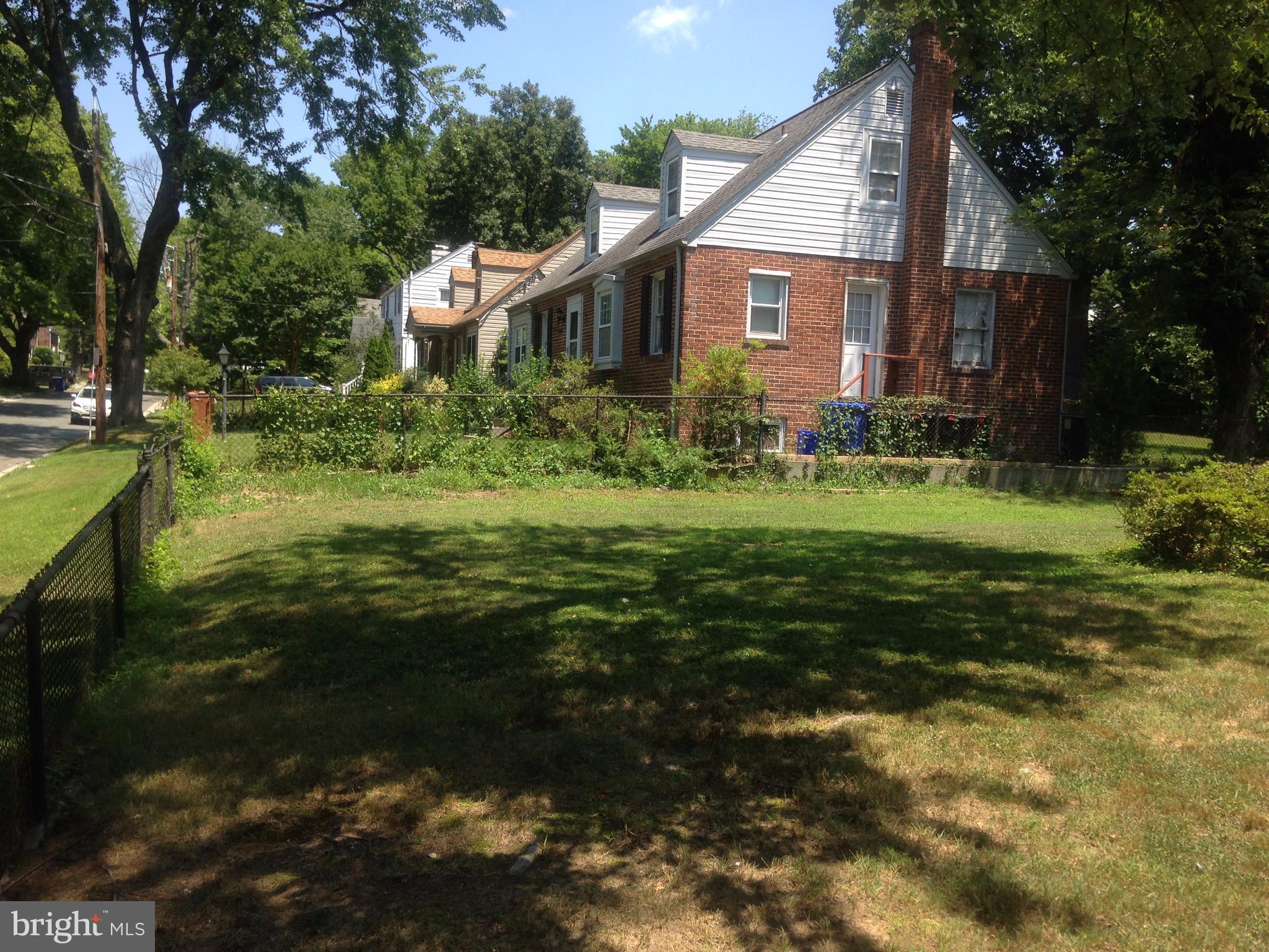 505 Stirling Road Silver Spring, MD 20901 - Photo 23 of 26 Large fenced back yard