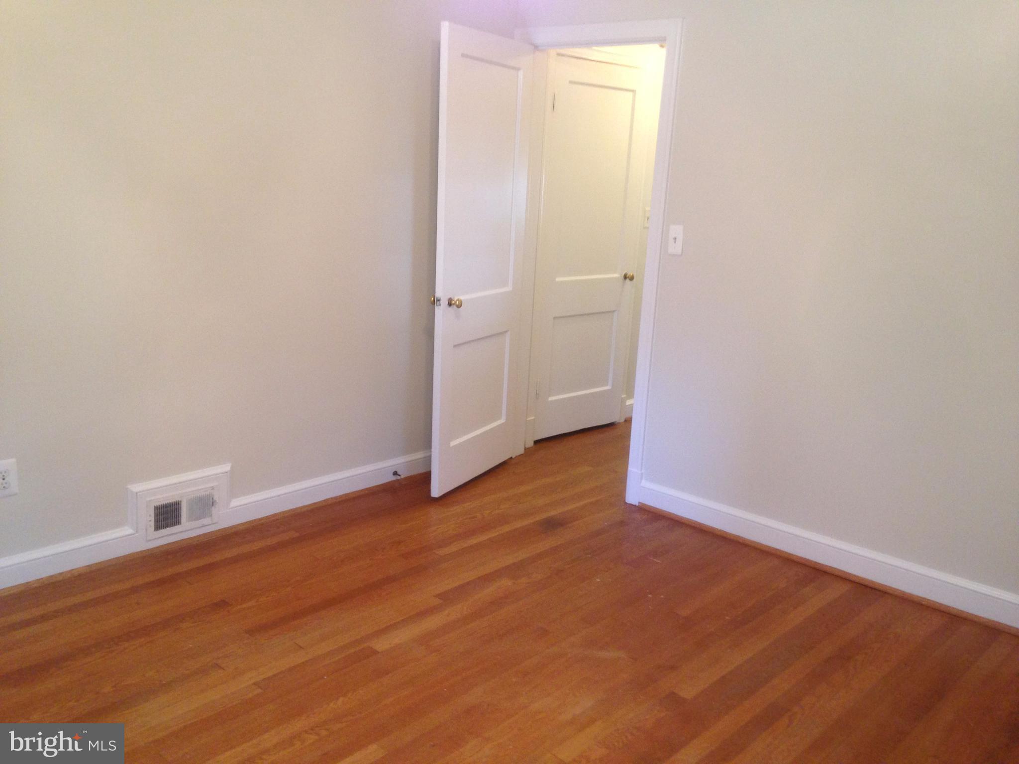 505 Stirling Road Silver Spring, MD 20901 - Photo 9 of 26 Bedroom 2 view 2