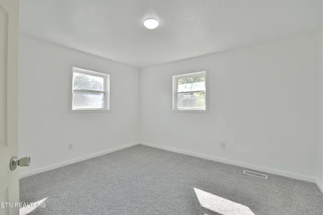 $259,000 | 165 Gamble Drive, Jacksboro, TN 37757