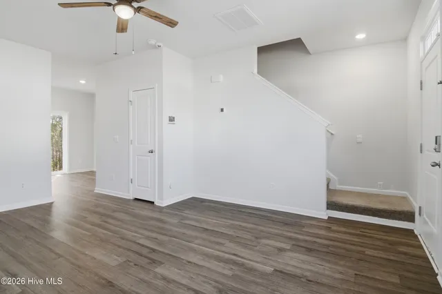 $299,000 | 1550 Murre Court Southeast, Bolivia, NC 28422