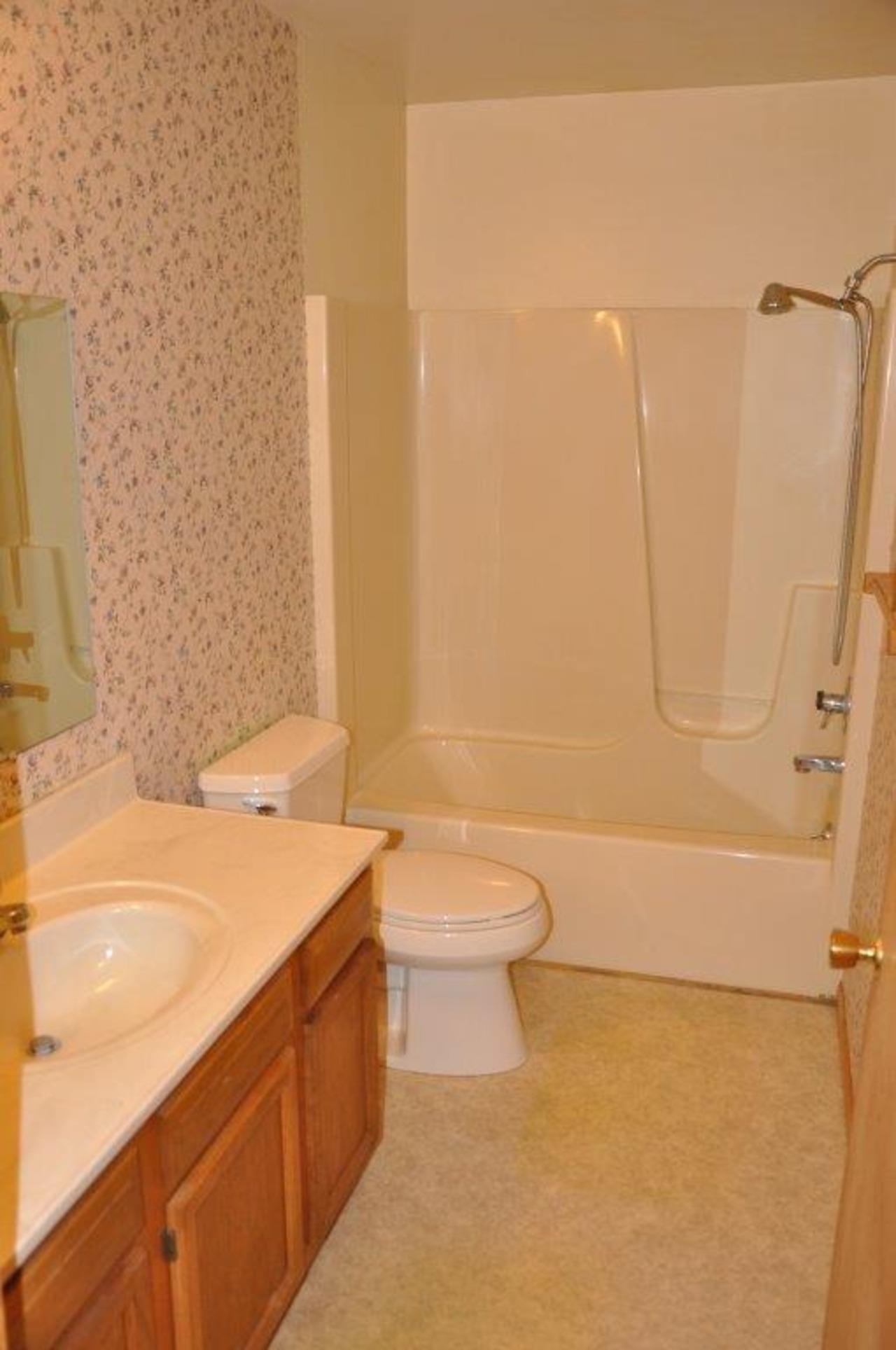 4981 West Birch Road Roscommon, MI 48653 - Photo 11 of 25 1912266-10.JPG