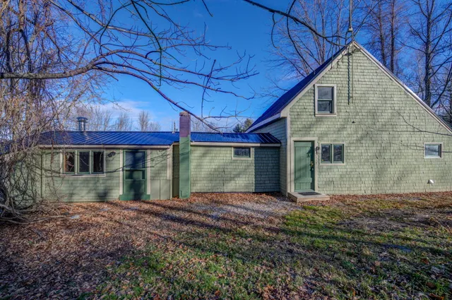 $275,000 | 117 King Hill Road, South Paris, ME 04281