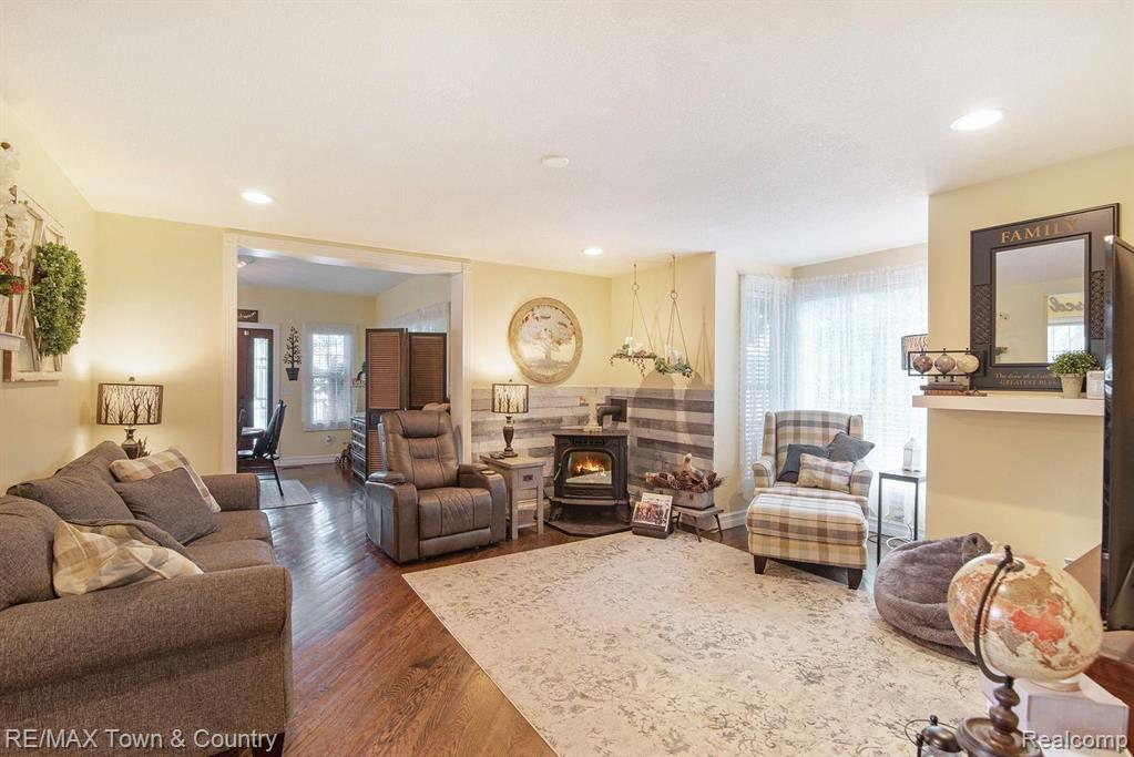 415 West Main Street Flushing, MI 48433 - Photo 10 of 37