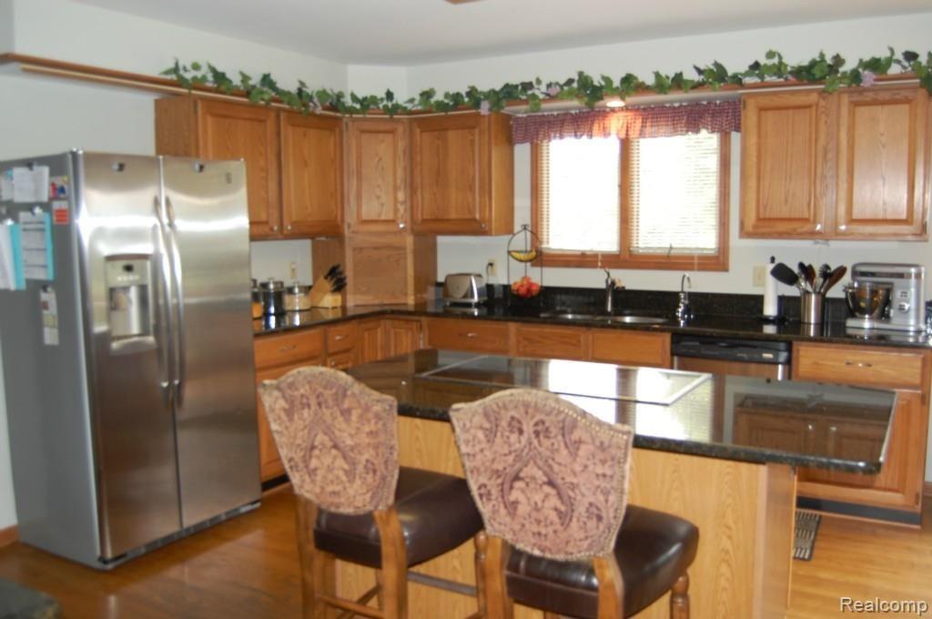 8489 Ranch Estates Road Clarkston, MI 48348 - Photo 7 of 15 Kit 2.jpg
