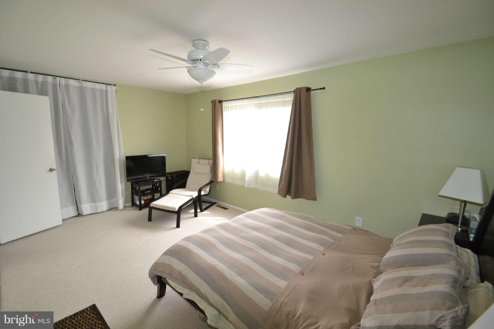 9245 Bellbeck Road Baltimore, MD 21234 - Photo 10 of 23 Bedroom (Master)