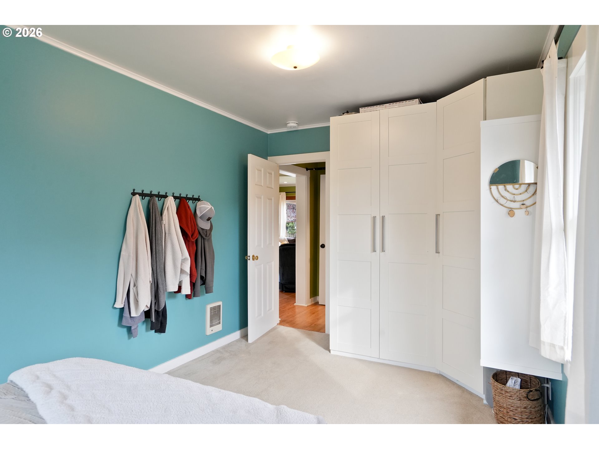 424 South 3rd Street Silverton, OR 97381 - Photo 24 of 33