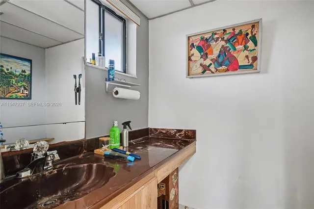 a view of a workspace