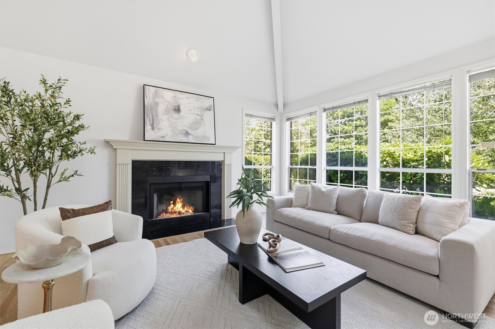 15215 92nd Place Northeast Bothell, WA 98011 - Photo 5 of 36