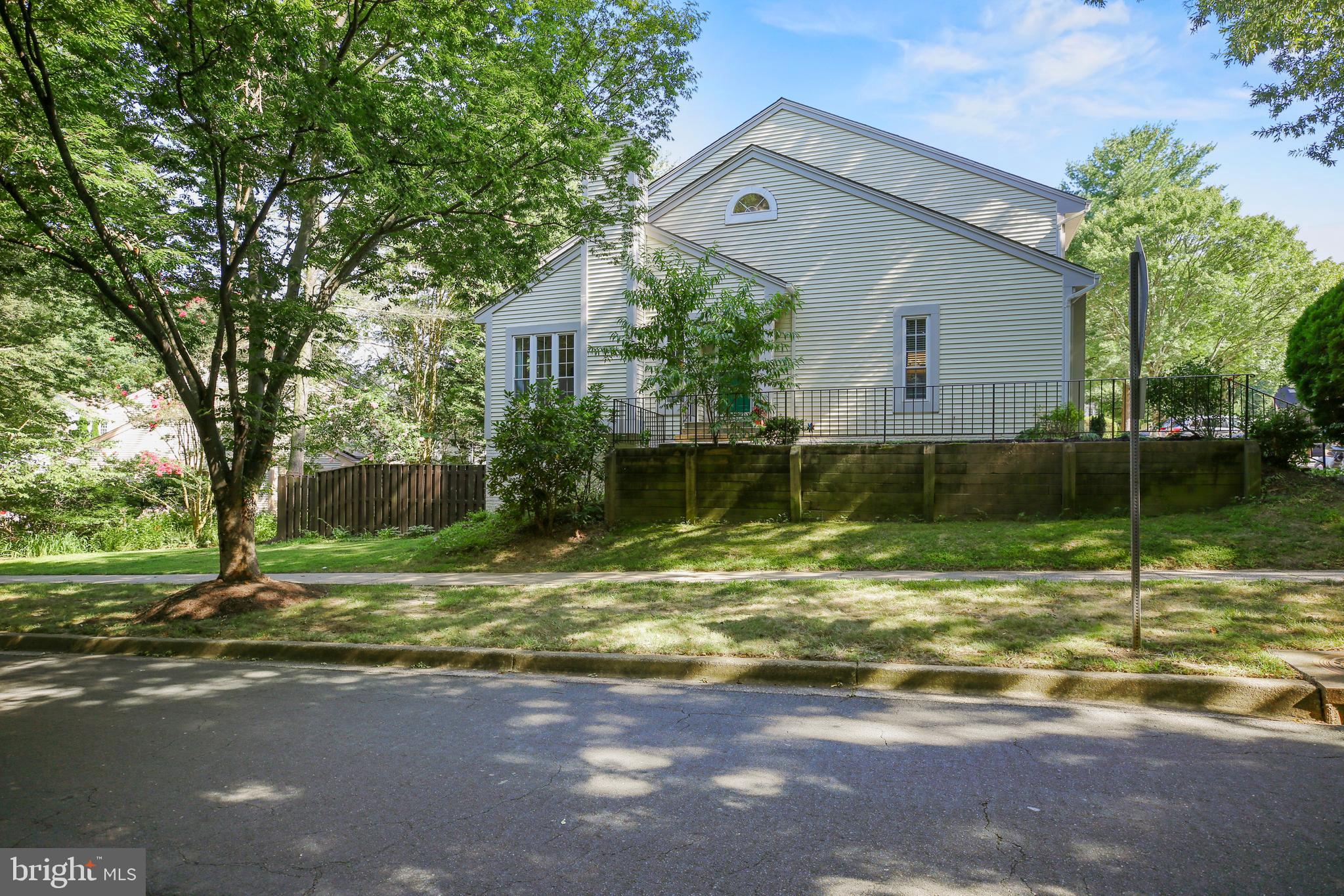 1500 Ingram Terrace Silver Spring, MD 20906 - Photo 2 of 38 Gallery Image 2