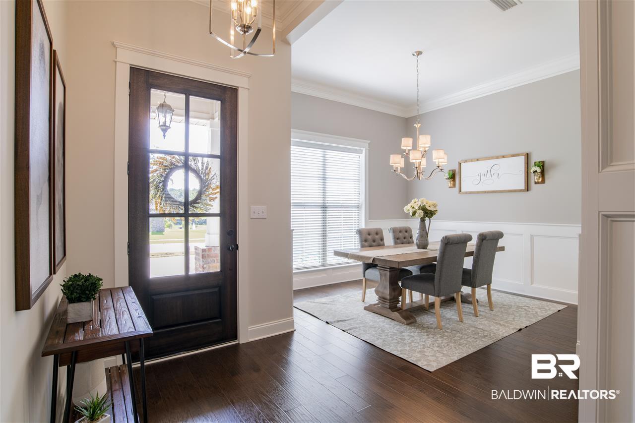 272 Garrison Boulevard Fairhope, AL 36532 - Photo 2 of 37 Entry/Foyer