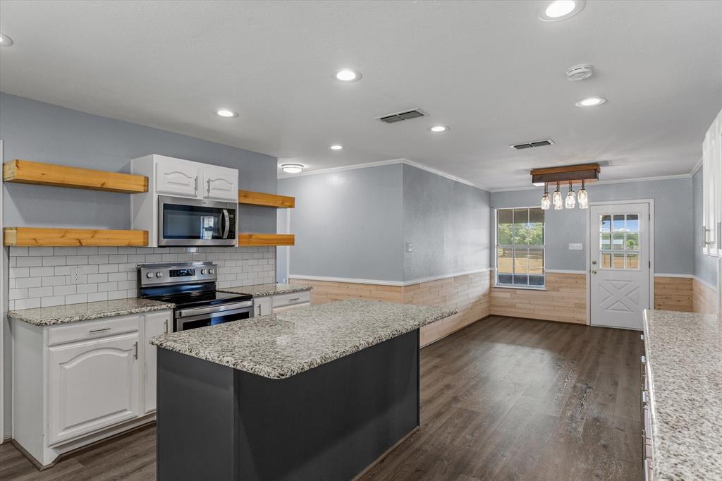 4885 Fm 859 Edgewood, TX 75117 - Photo 22 of 39