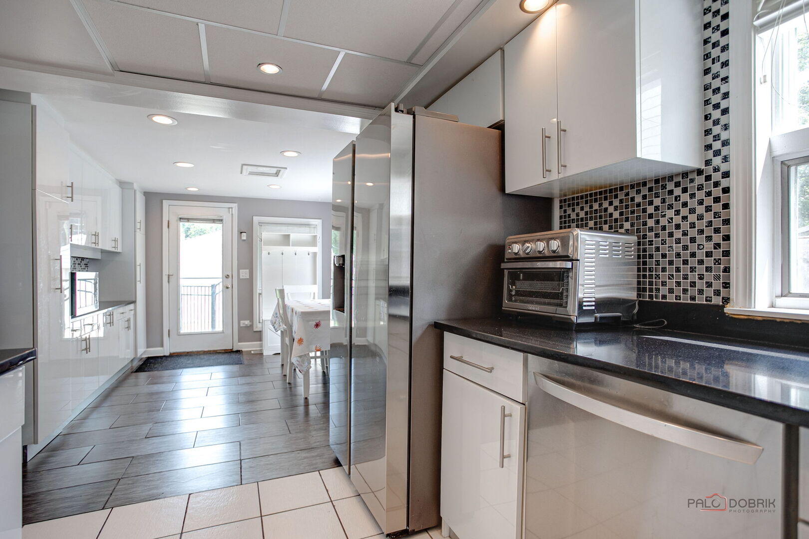 1243 Ridge Road Highland Park, IL 60035 - Photo 14 of 33 Gallery Image 14