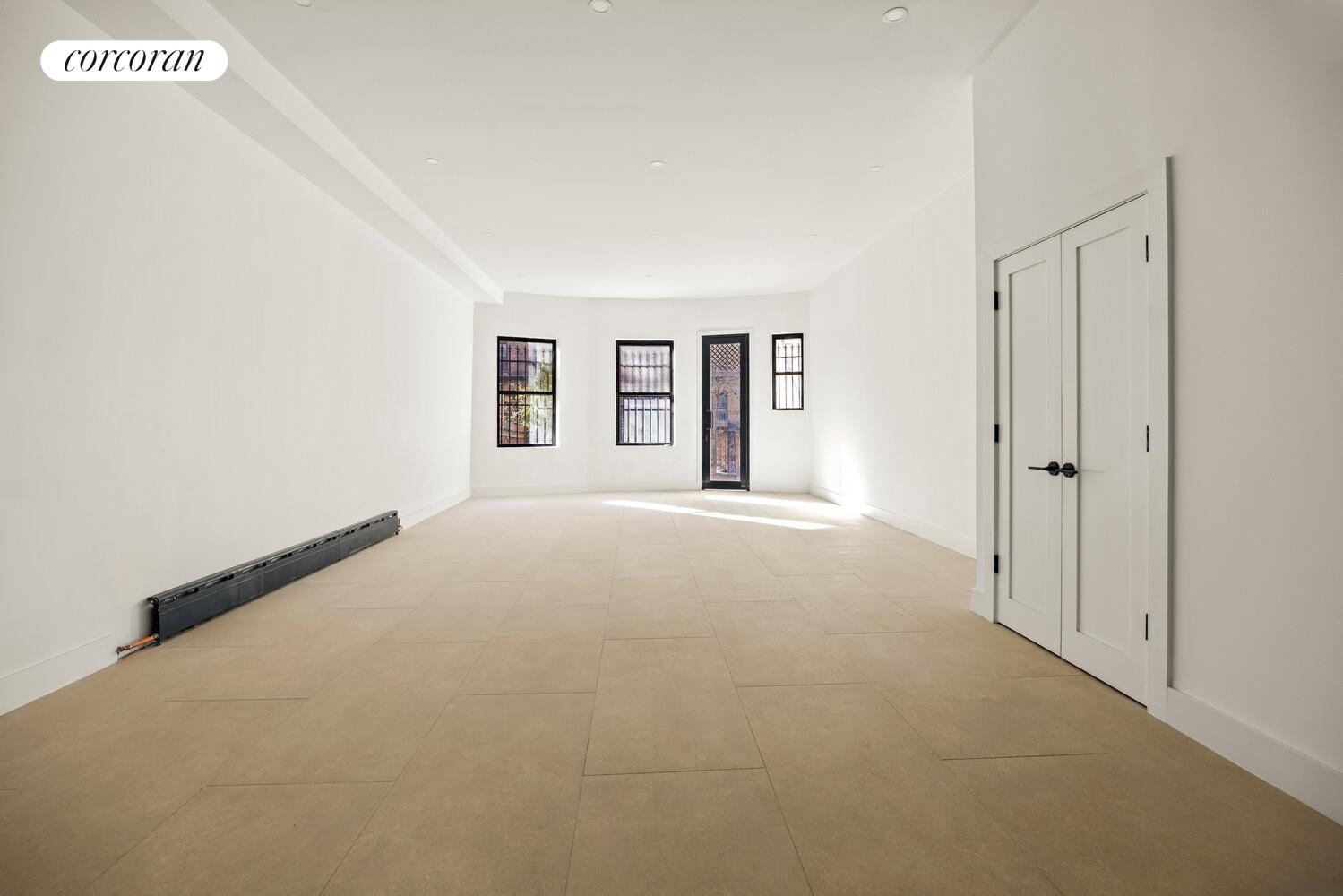 825 Riverside Drive Manhattan, NY 10032 - Photo 21 of 28