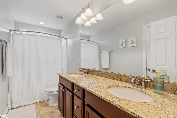 $465,000 | 208 Clairhill Court, Simpsonville, SC 29680