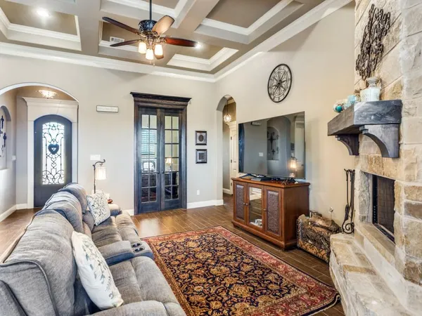 $629,000 | 259 Hidden Creek Road, Cresson, TX 76035