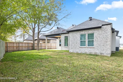 $482,000 | 102 Sanctuary Lane, Lafayette, LA 70503