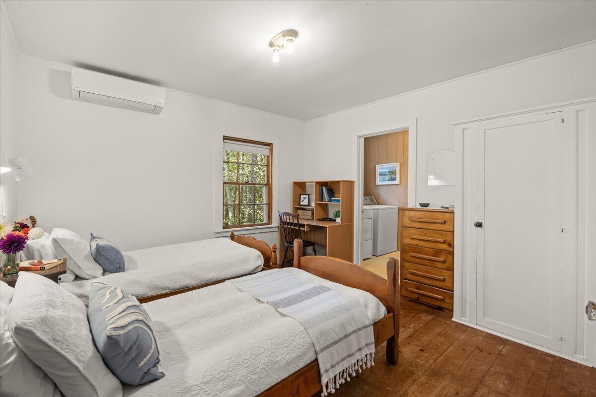 89 F R Lillie Road Woods Hole, MA 02543 - Photo 16 of 30 Bedroom 2