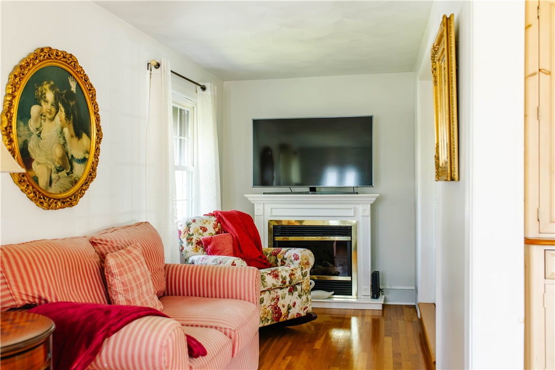 165 Sowams Road Barrington, RI 02806 - Photo 12 of 25