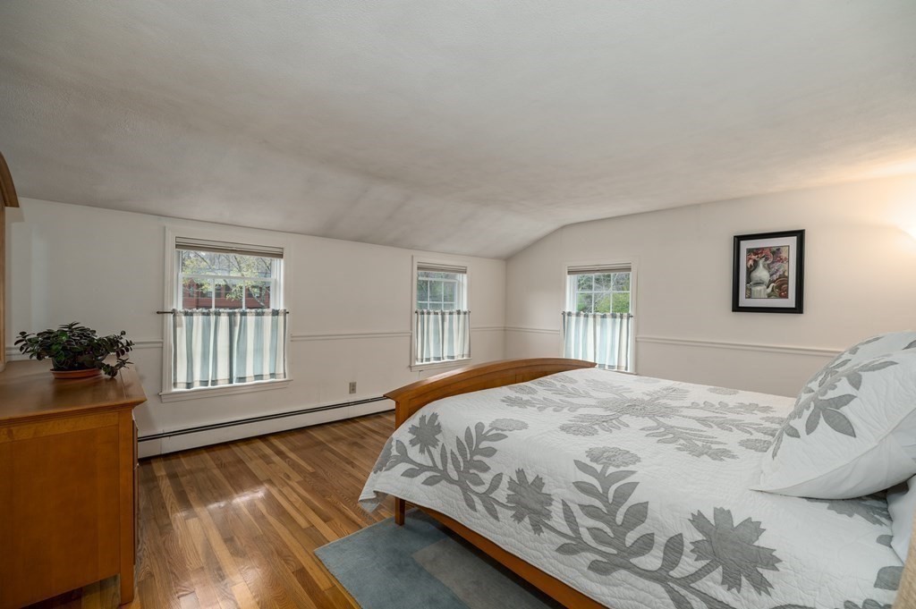 12 Donald Road Hamilton, MA 01982 - Photo 16 of 32 Gallery Image 16