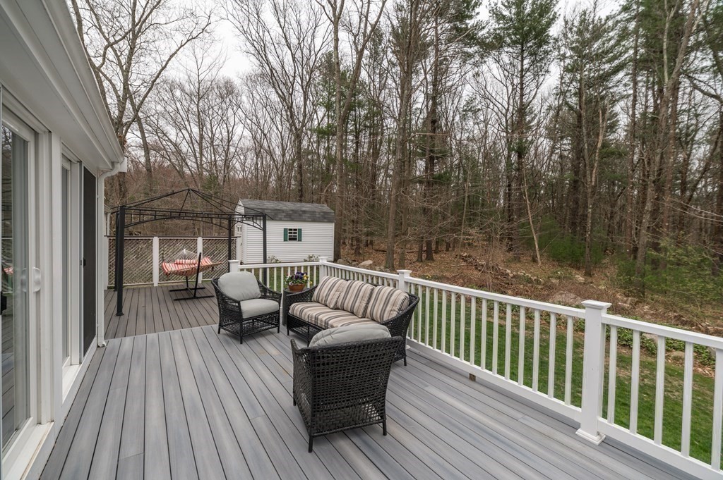 12 Donald Road Hamilton, MA 01982 - Photo 9 of 32 Gallery Image 9