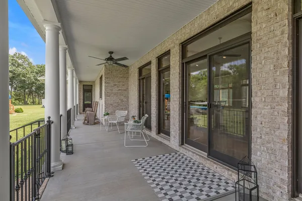a view of a house with a big yard