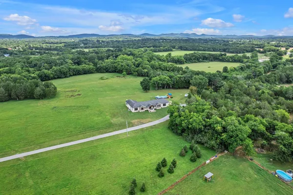 a view of a tennis court